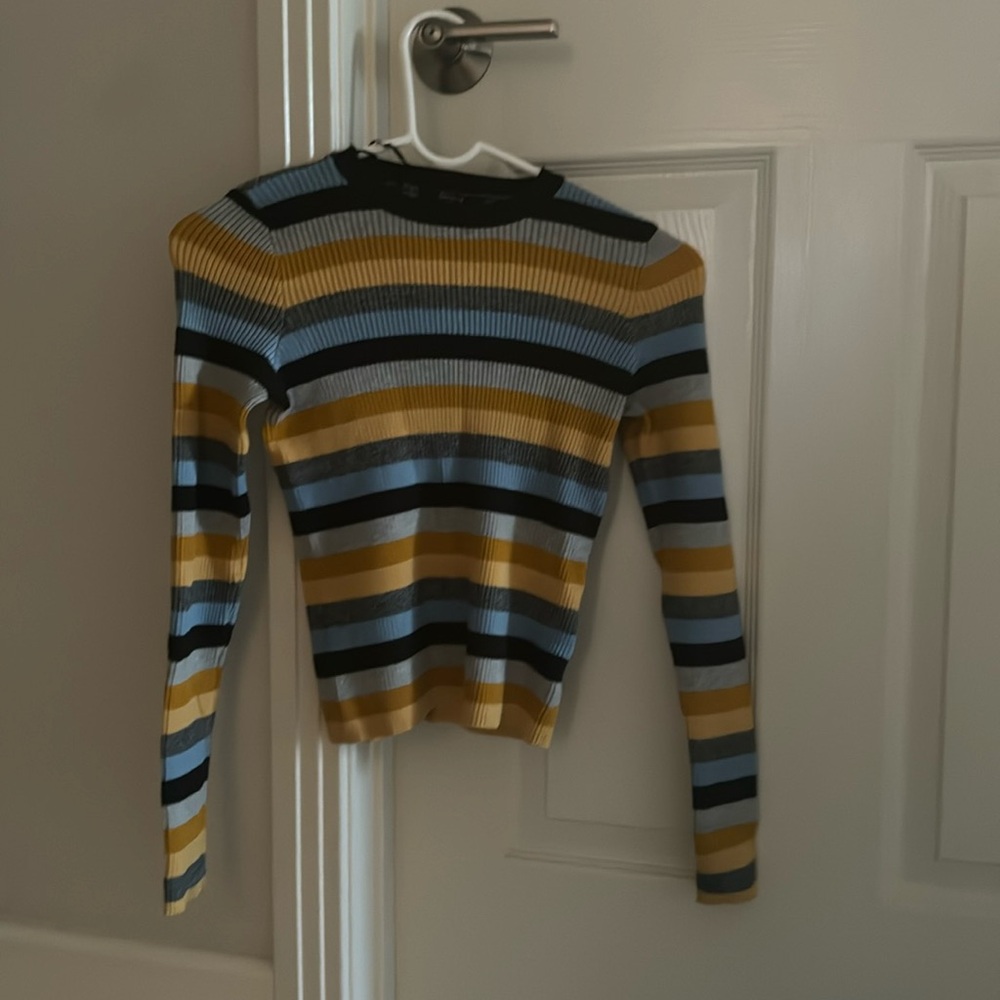 Super cute bershka long sleeve top